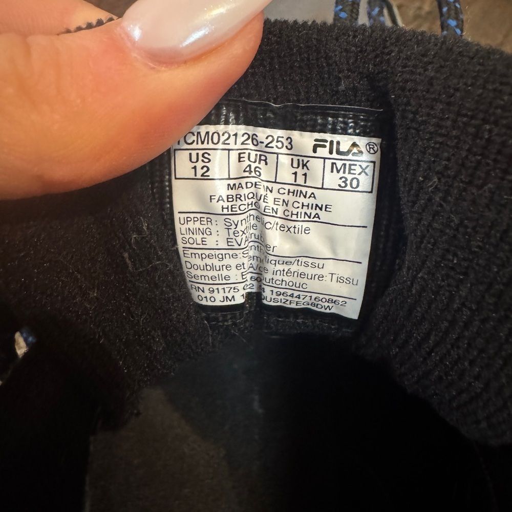 FILA mens unrivaled trail running shoes outdoor hiking gorpcore sneakers size 12 - Picture 2 of 11